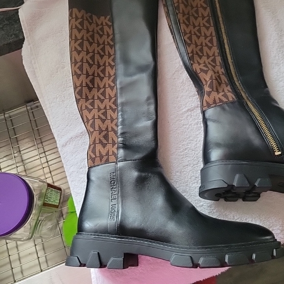 Michael Kors new Ridley riding boots blk logo jacquard knee boots sz 8.5 leather - Picture 1 of 8